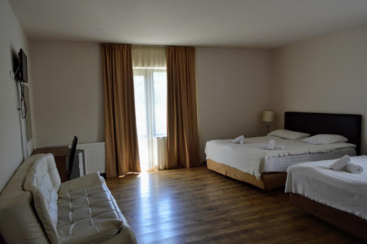 New White House Otel Bakuriani Dış mekan fotoğraf